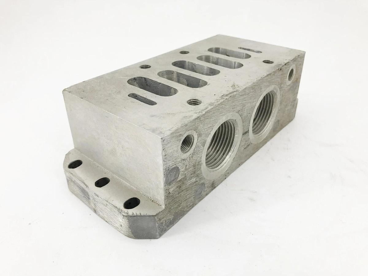 New Rexroth R432015310 Pneumatic Valve Subplate 1" Ports