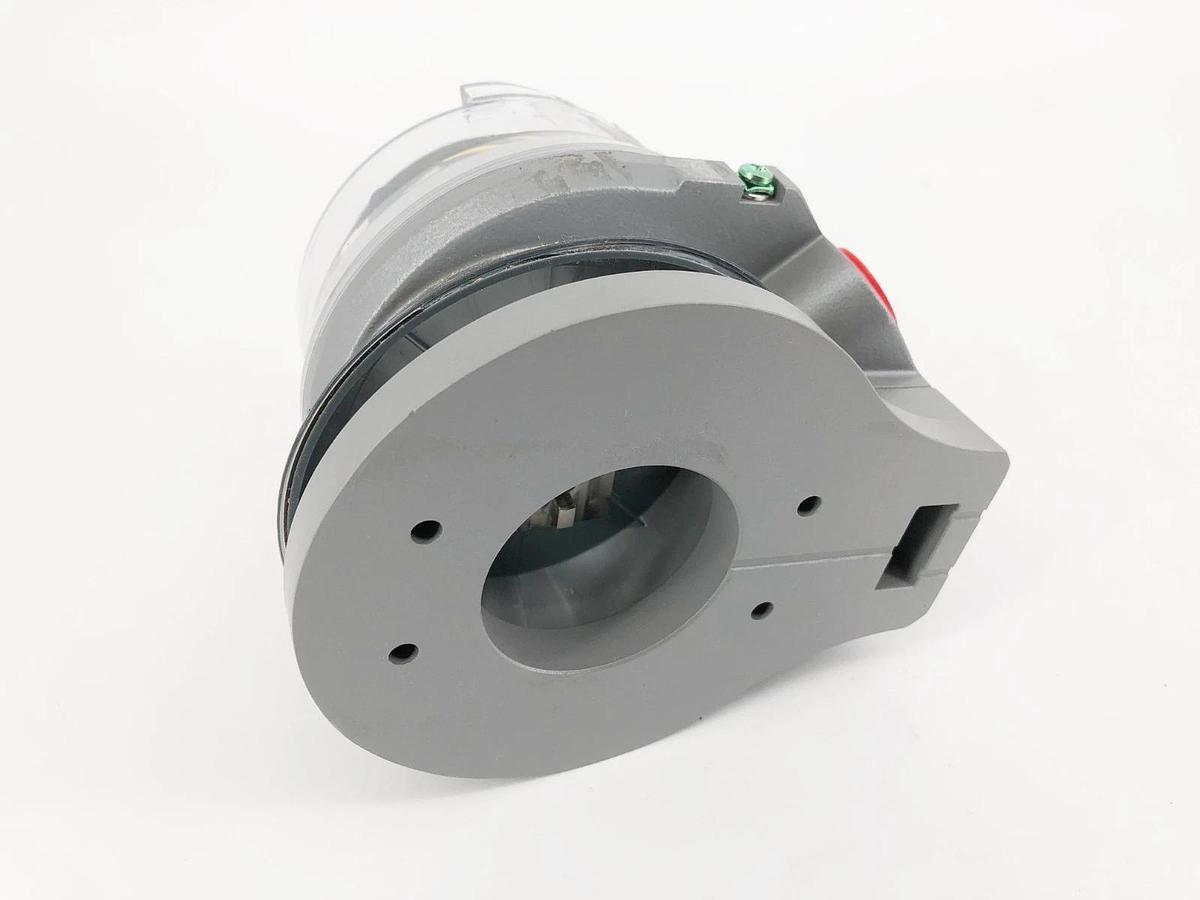 New StoneL QG2WC02S1A Limit Switch 1A 125VAC 4-20mA 10-40VDC - No Box