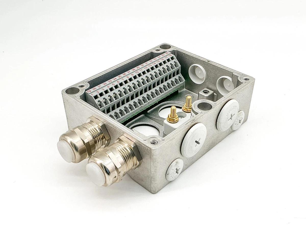 New Sew Eurodrive 08236275 Connection Module MFZ21D