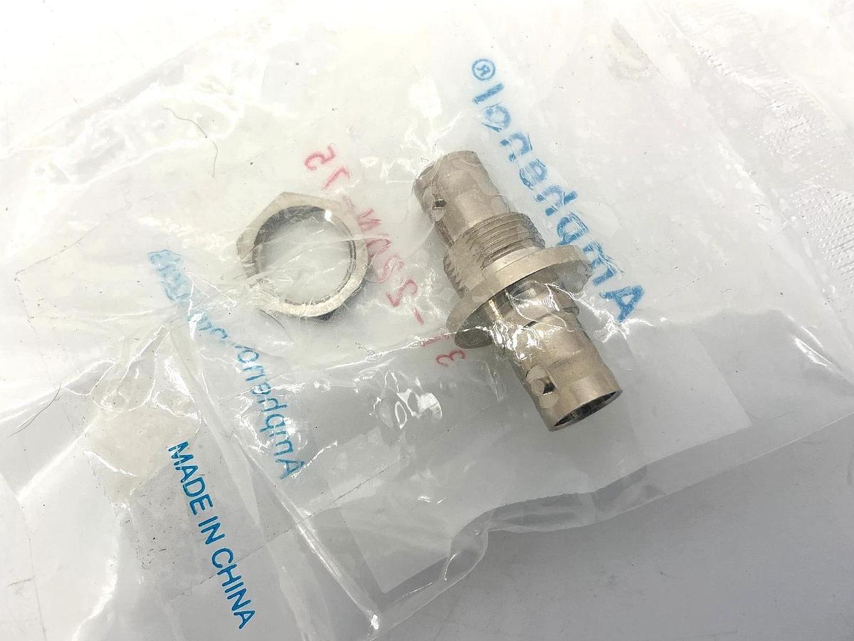 Lot of 2 New Amphenol 31-220N-75 Bulkhead Adapter 31220N75