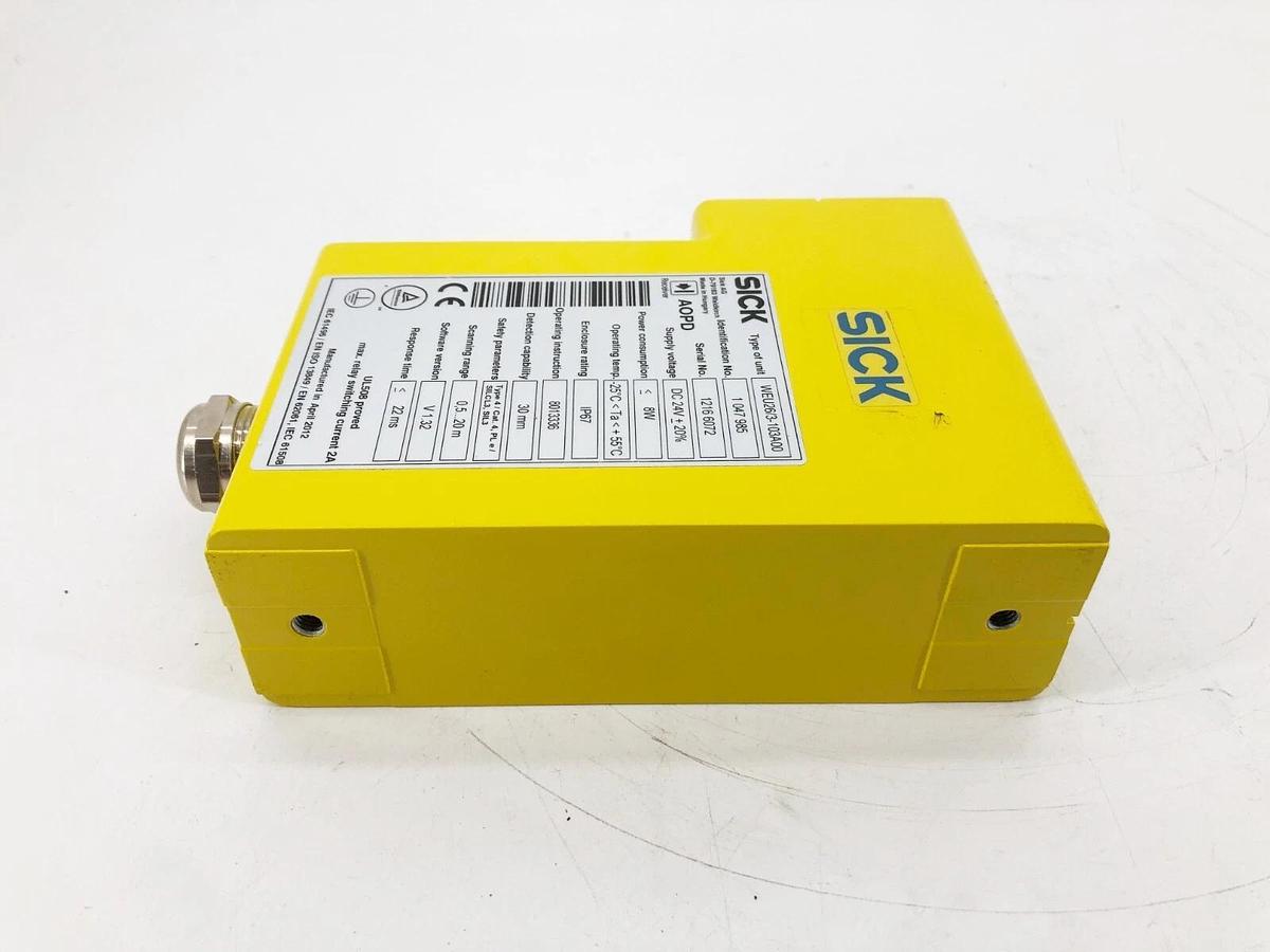 New Sick WEU26/3-103A00 Single-Beam Photoelectric Safety Switch 1047985 - No Box