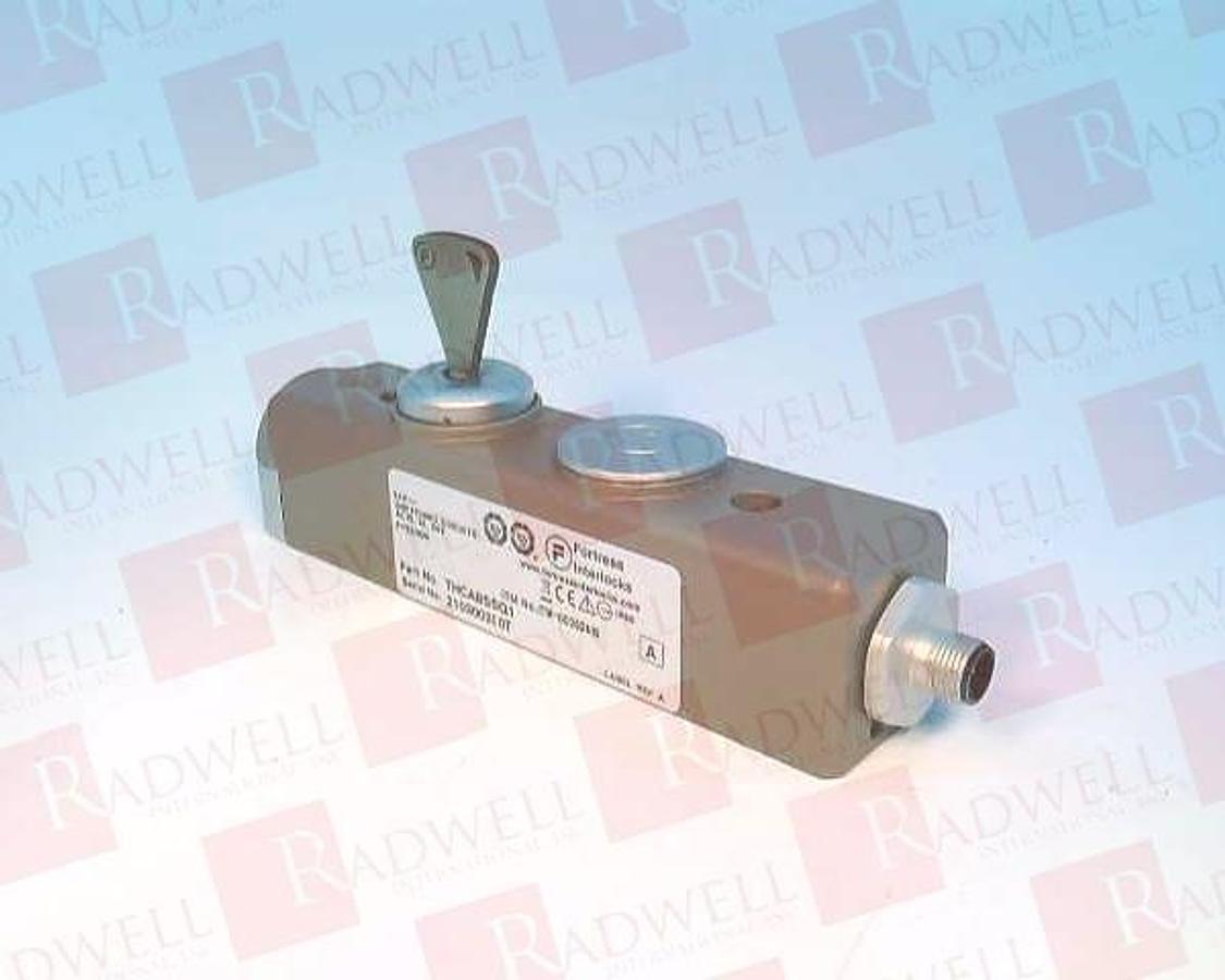 New Fortress Interlock TNK2505-AA Key Switch NP-HRT-0321 3102142