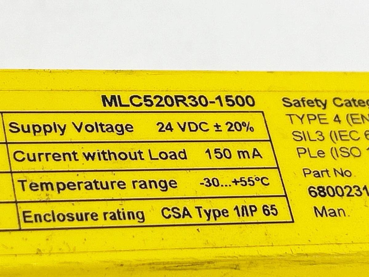 Used Leuze MLC520R30-1500 MLC Receiver Safety Light Curtain TType 4 MLC 500 Series