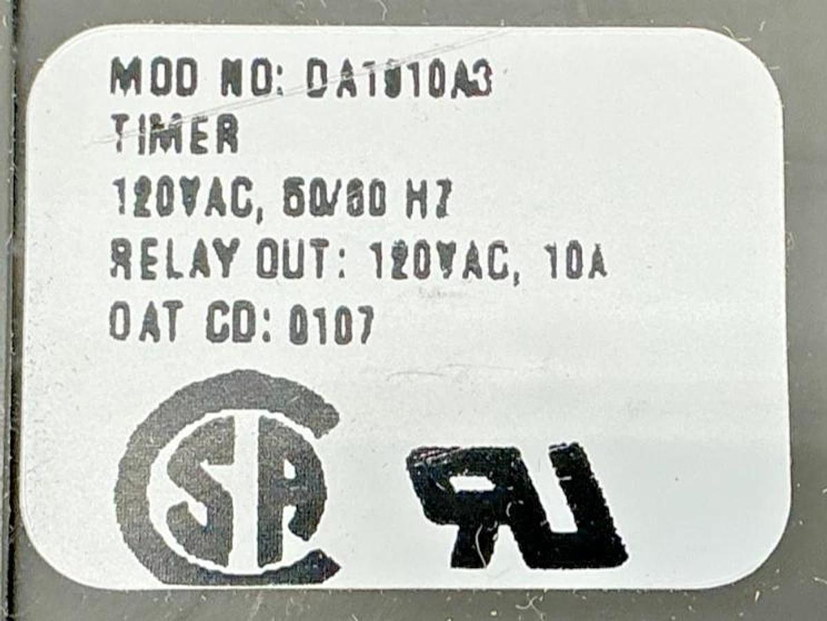 Used Eagle Signal DA1910A3 Repeat Cycle Timer 0.5sec-30min 8-Pin 120VAC 50/60HZ