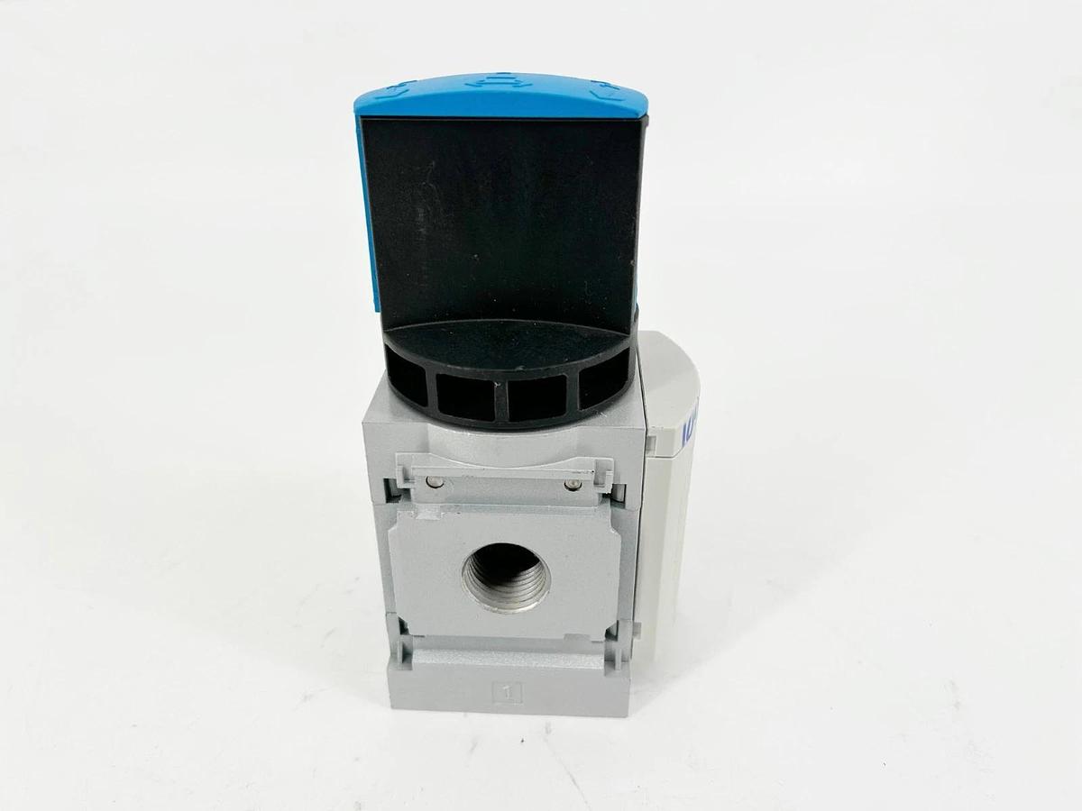 New Festo MS6N-EM1-1/2 Pneumatic Valve Regulator 270psi 541289 - No Box