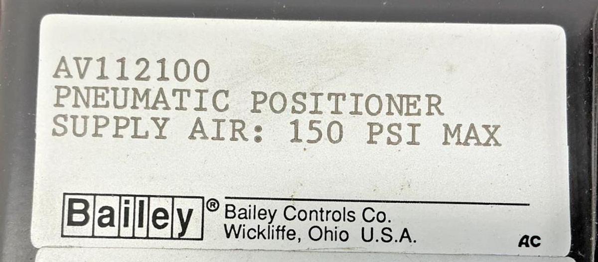 Used Bailey Controls AV112100 Pneumatic Positioner Supply Air: 150PSI Max
