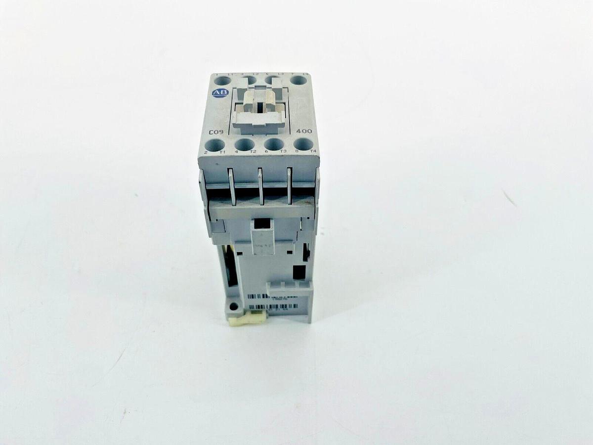 New Allen Bradley 100-C09DJ400 Contactor 24VDC Coil 4P