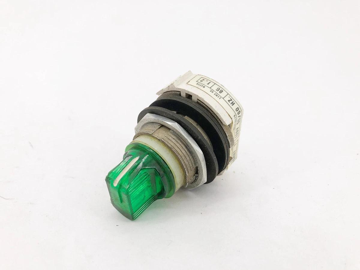 Used Allen Bradley 800T-16JX5KB7 Green Selector Switch Spring Return Right Left Maint