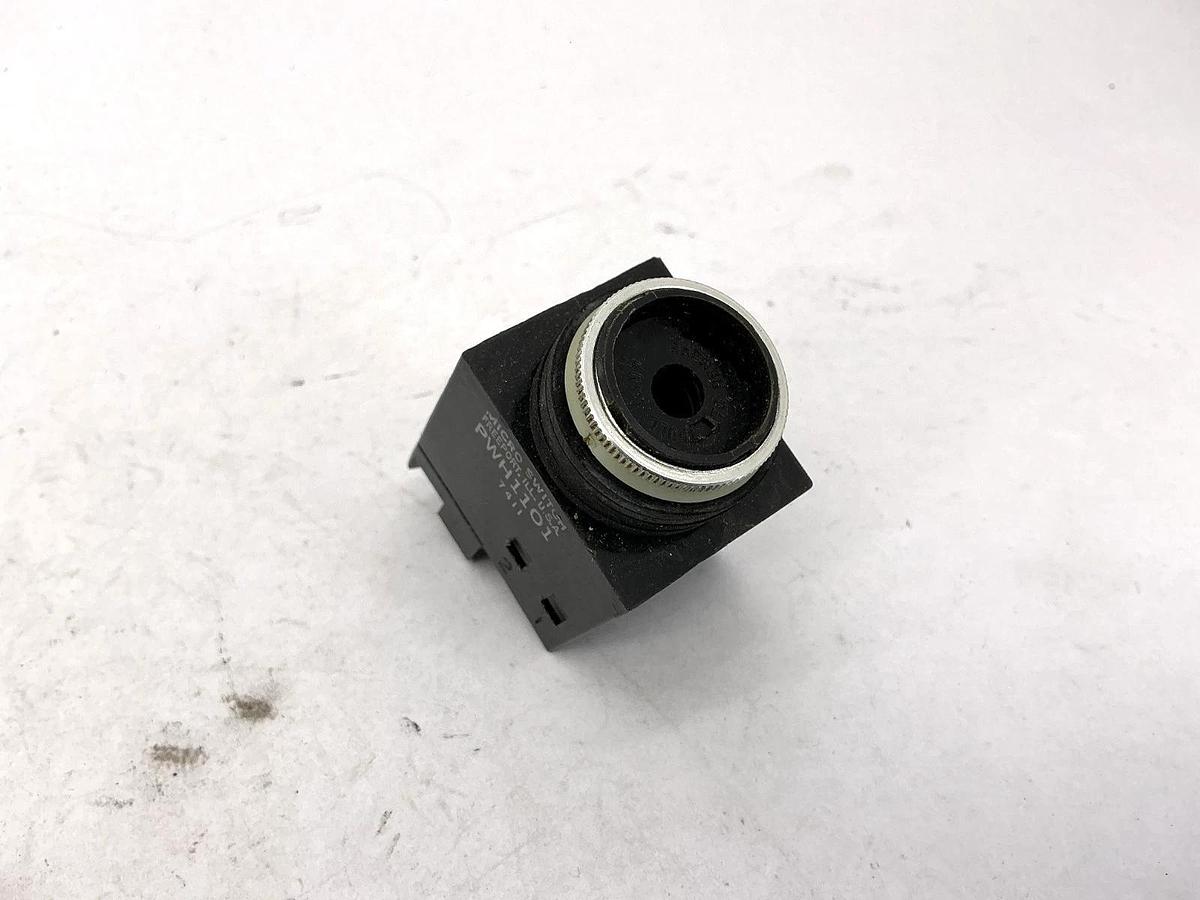 New Honeywell PWH1101 Micro Switch Illuminated Pushbutton 120V
