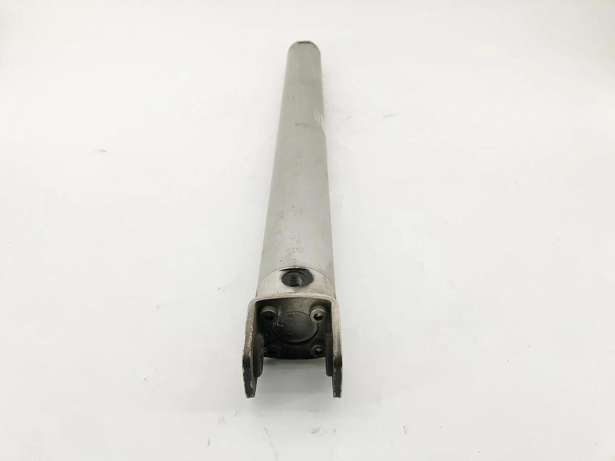 Used SMC NCDGBN40-1700 Double Acting Cylinder 145psi