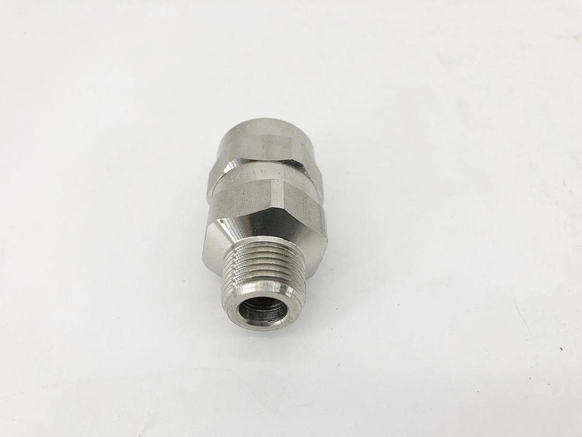 New Spraying Systems 4028-316SS Full Jet Nozzle 3/8 GG