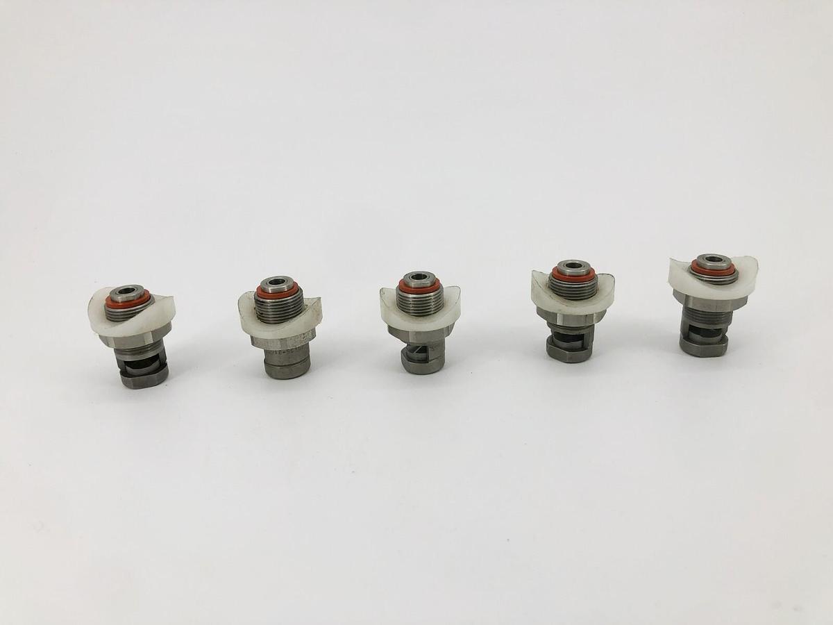 Lot of 5 New Spraying Systems 20235-4012-316SS Self Cleaning Nozzles Stainless
