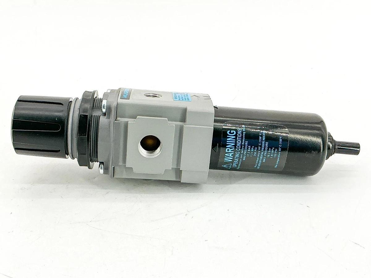 New Wilkerson B18-03-FHG0B Regulator Filter 0-125PSIG 3/8" NPT