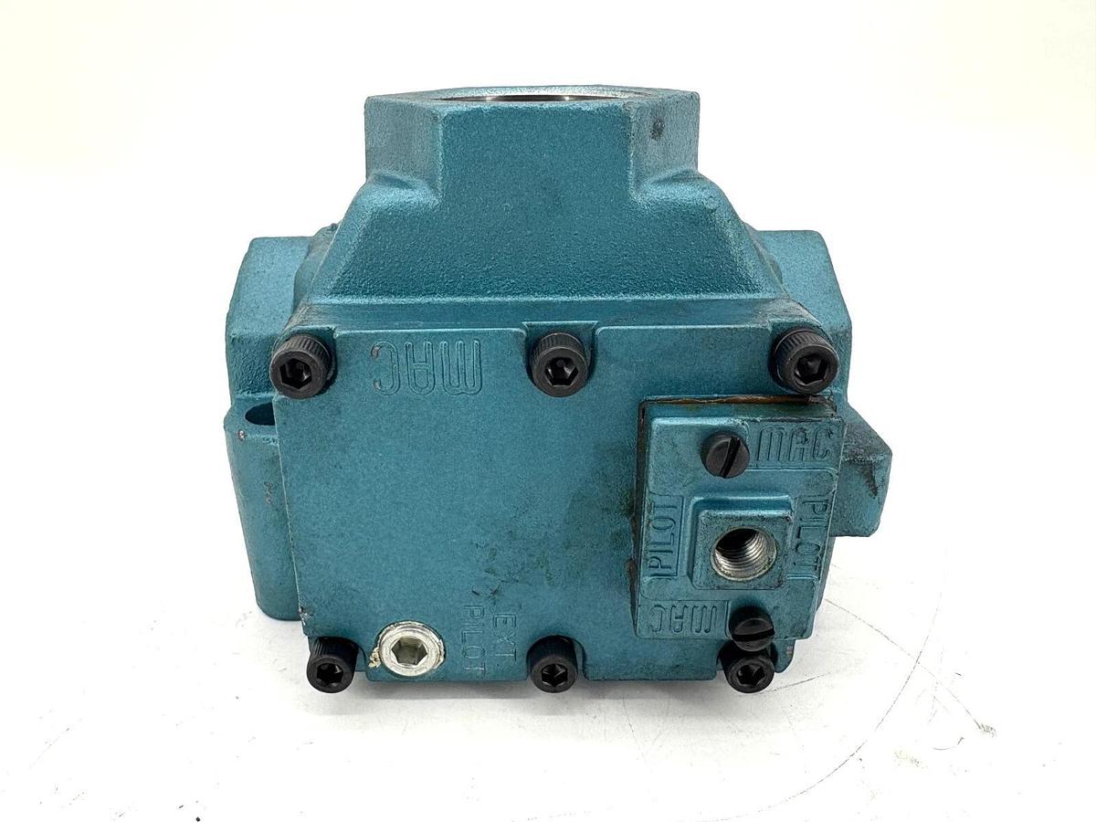 New MAC Valves 58C-53-RA 3-Way Spool Valve - No Box