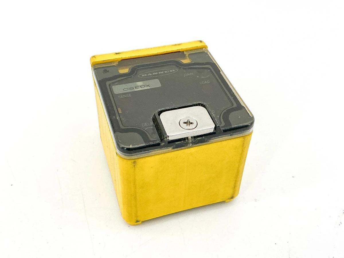 New Banner Engineering OSEDX Photoelectric Sensor Head 27305 - No Box