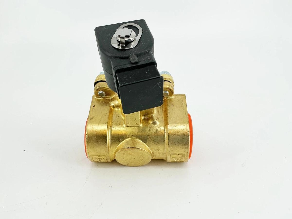 New Parker 20F24C2172A3FPH80 Solenoid Valve 1-1/4" NPT 24VDC 11.5W