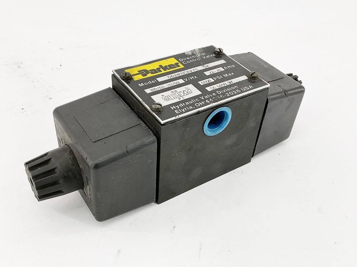 New Parker D63W11C6VYC 34 Directional Control Valve .75A 5000PSI 120V - No Box