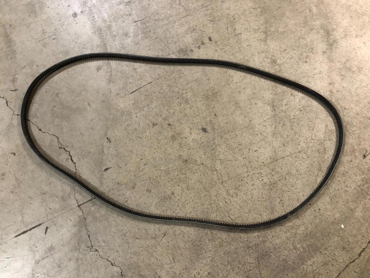 New Gates 5VX1120 Super HC Cogged V-Belt - No Box