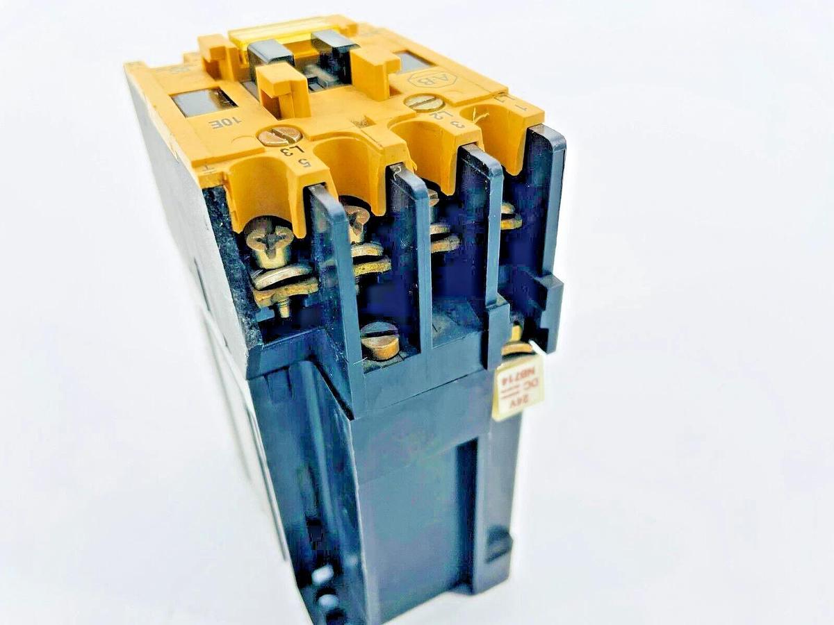 Used Allen Bradley 100-A09NZ243 Contactor 24VDC Coil 3PH 3P 9A Ser B