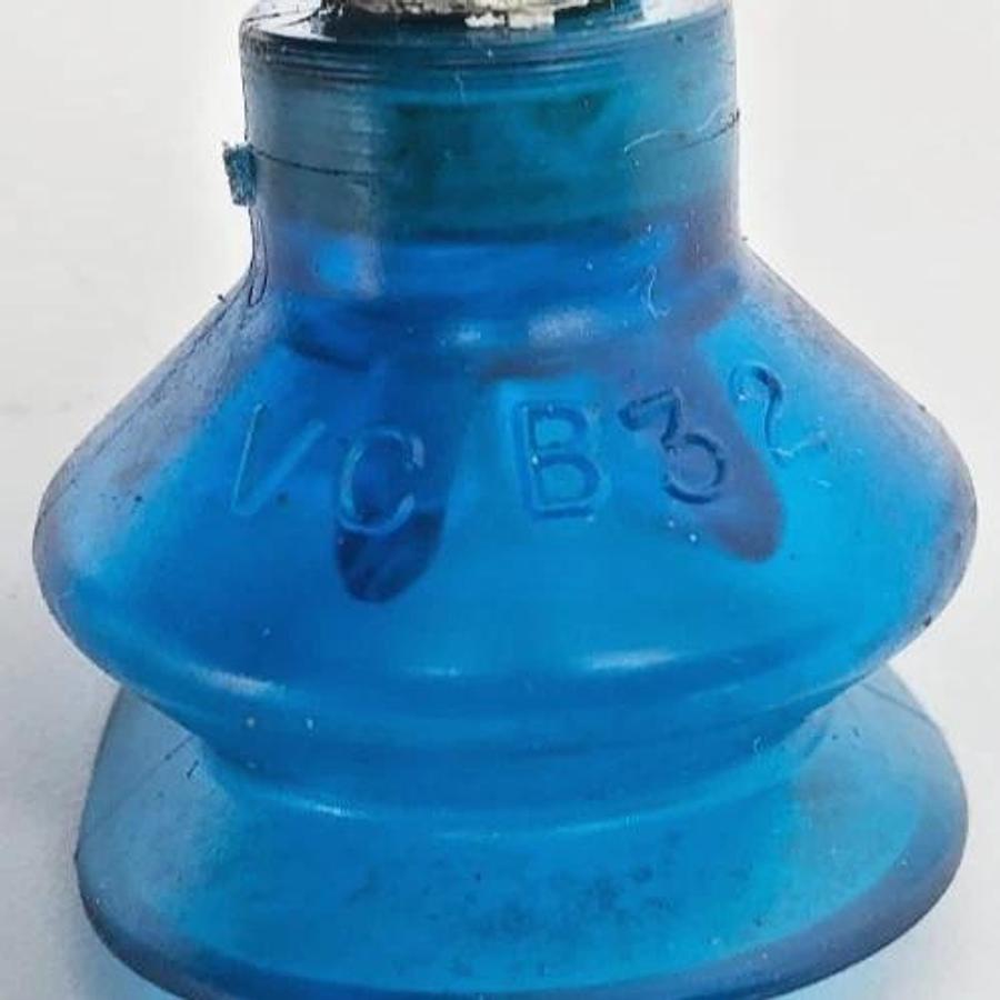 Used Lot of 6 Vi-Cas VC-B32 Vacuum Suction Cups M8X1.25 MALE Style J