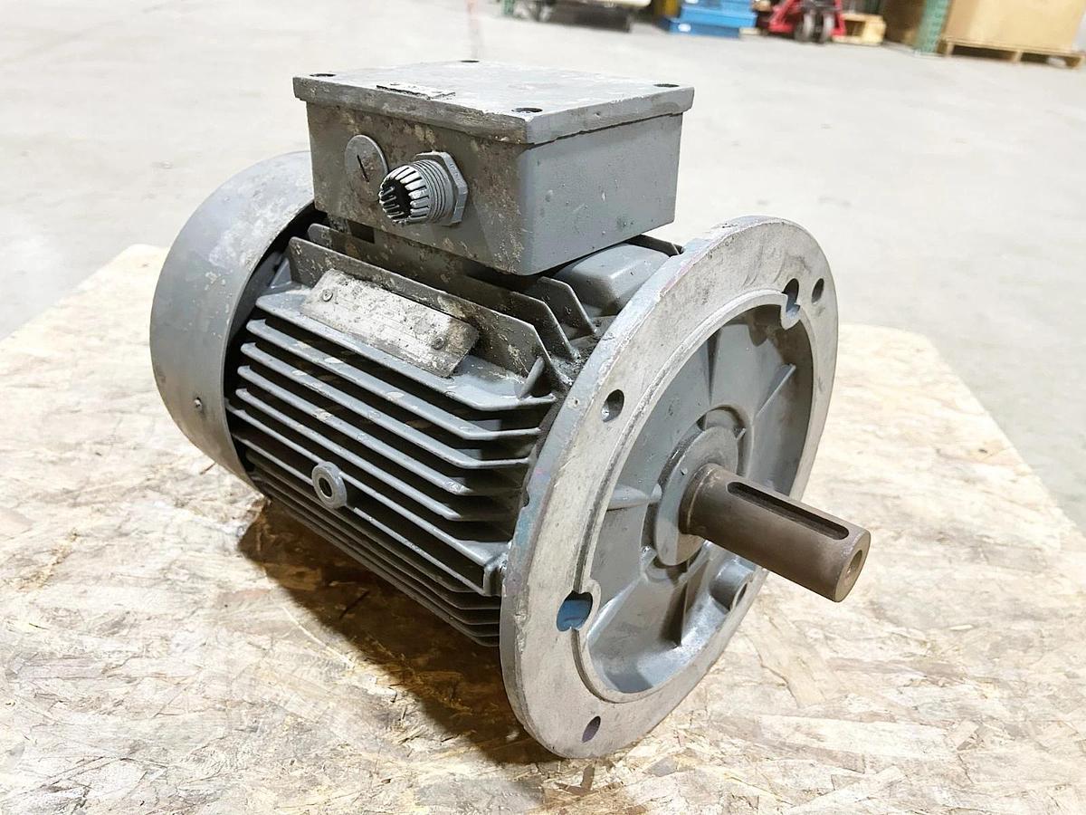 Used Halter DE132SB2 Electric Pump Motor 3PH 60Hz 575V 96016793