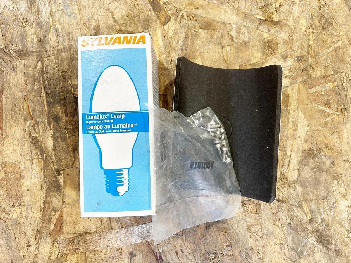 New Lithonia Lighting 506769 VR4 Light Fixture 150W High Pressure Sodium 3GE22