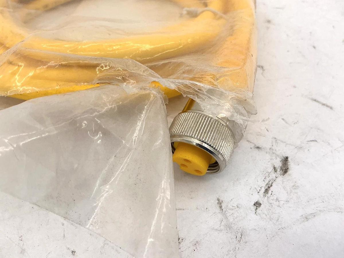 New Turck RKM-36-3M Mini Fast Cordset 3-Pin Female 3-Wire 10A 600V
