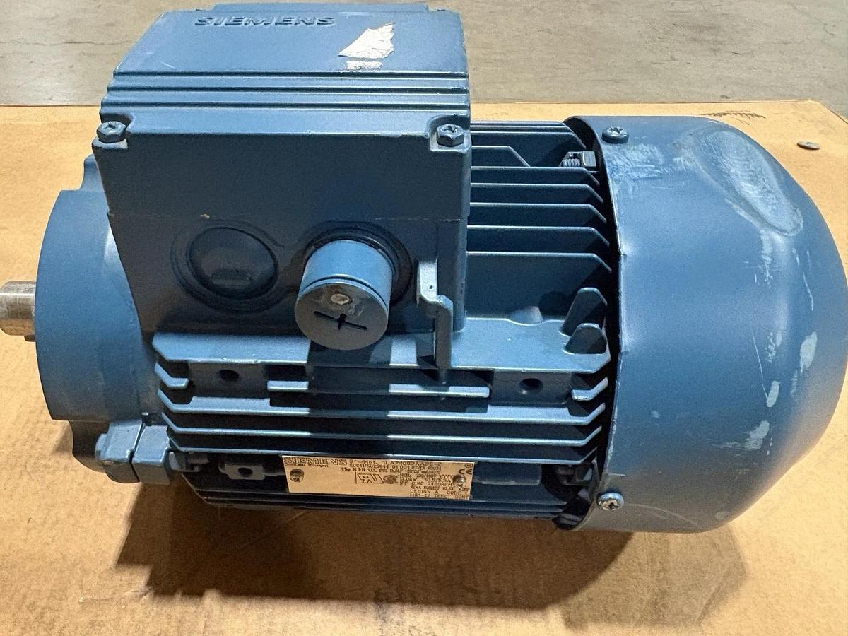 New Siemens 1LA71062AA92-Z 3kW TEFC Electric Motor 230/460V 3490RPM