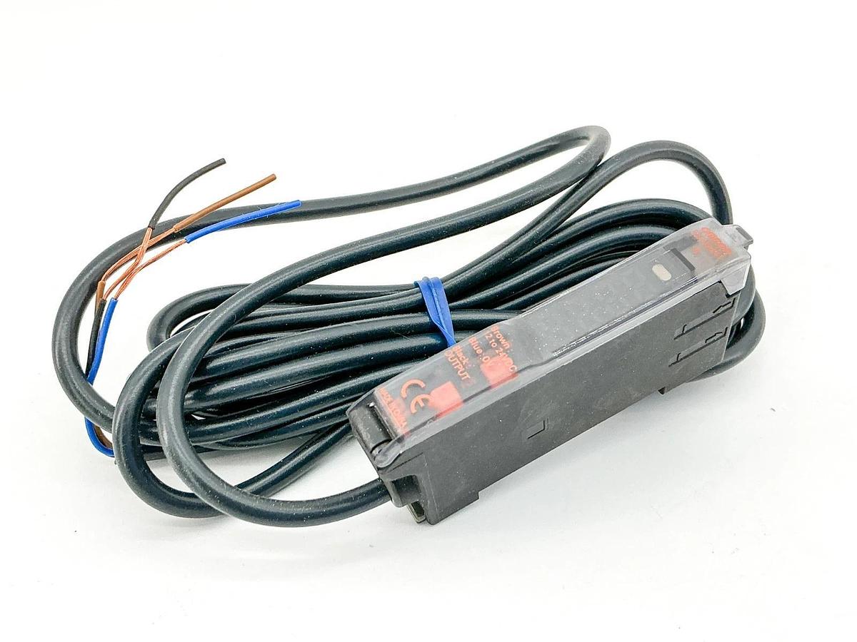 New Omron E3X-DAB41-N 2M Sensor 12-24VDC