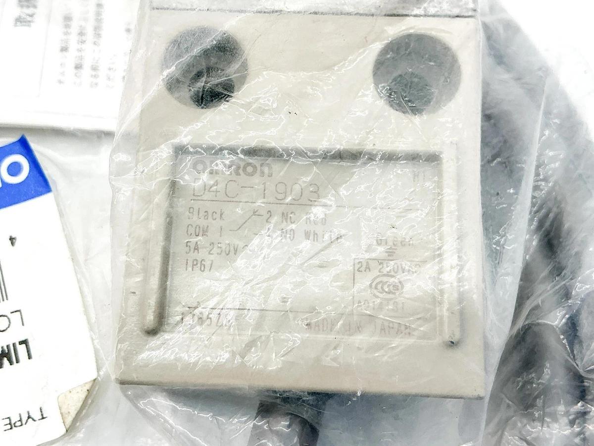 New Omron D4C-1903 Limit Switch 250V 5A