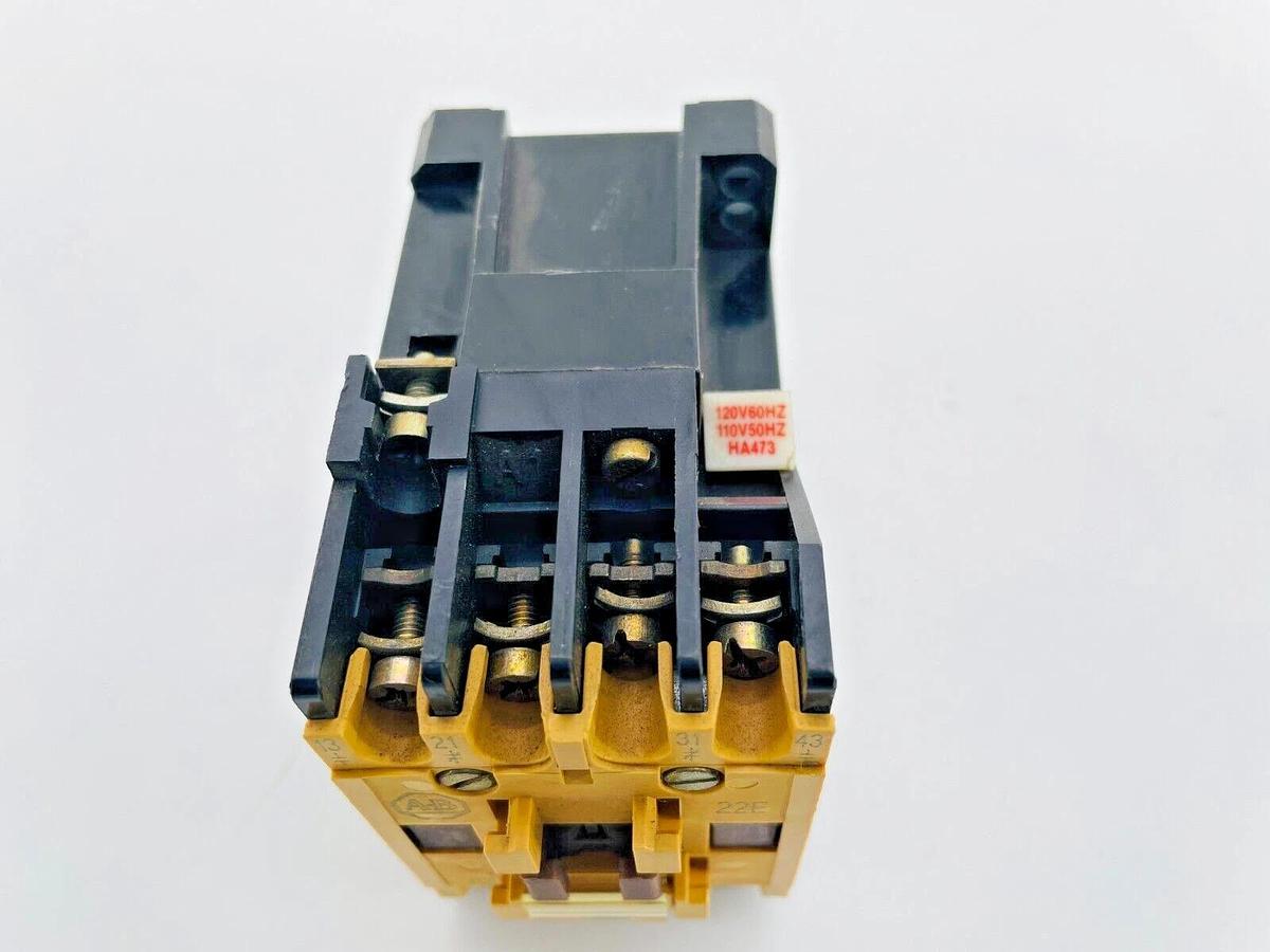 Used Allen Bradley 700-F220A1 Control Relay Type F 110/120V Ser B