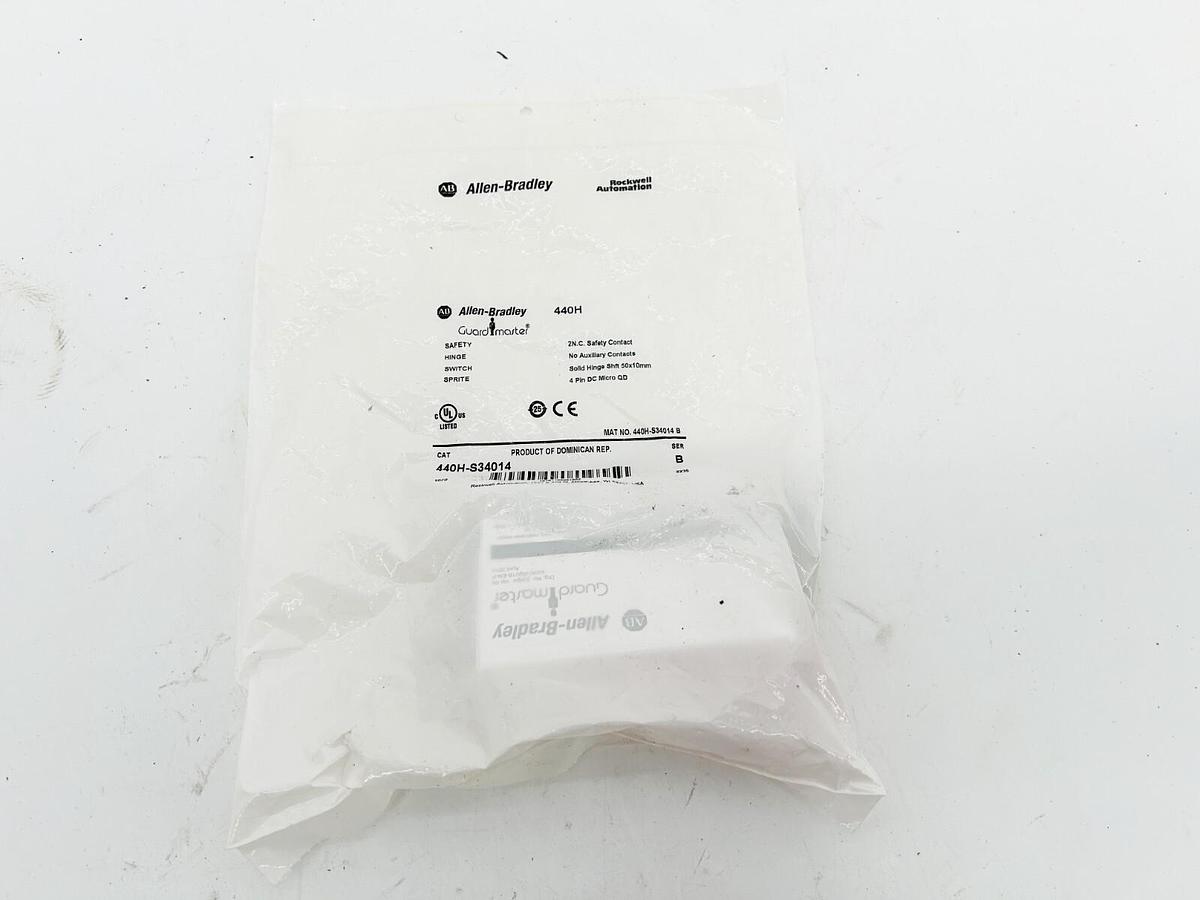 New Allen Bradley 440H-S34014 2N.C. Safety Contact Solid Hinge Shft 50x10mm 4 Pi