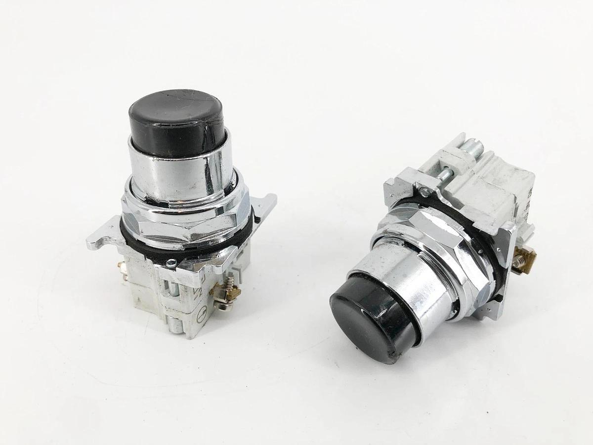 Used Lot of 2 Cutler Hammer 10250T/9100T Momentary Pushbuttons Black