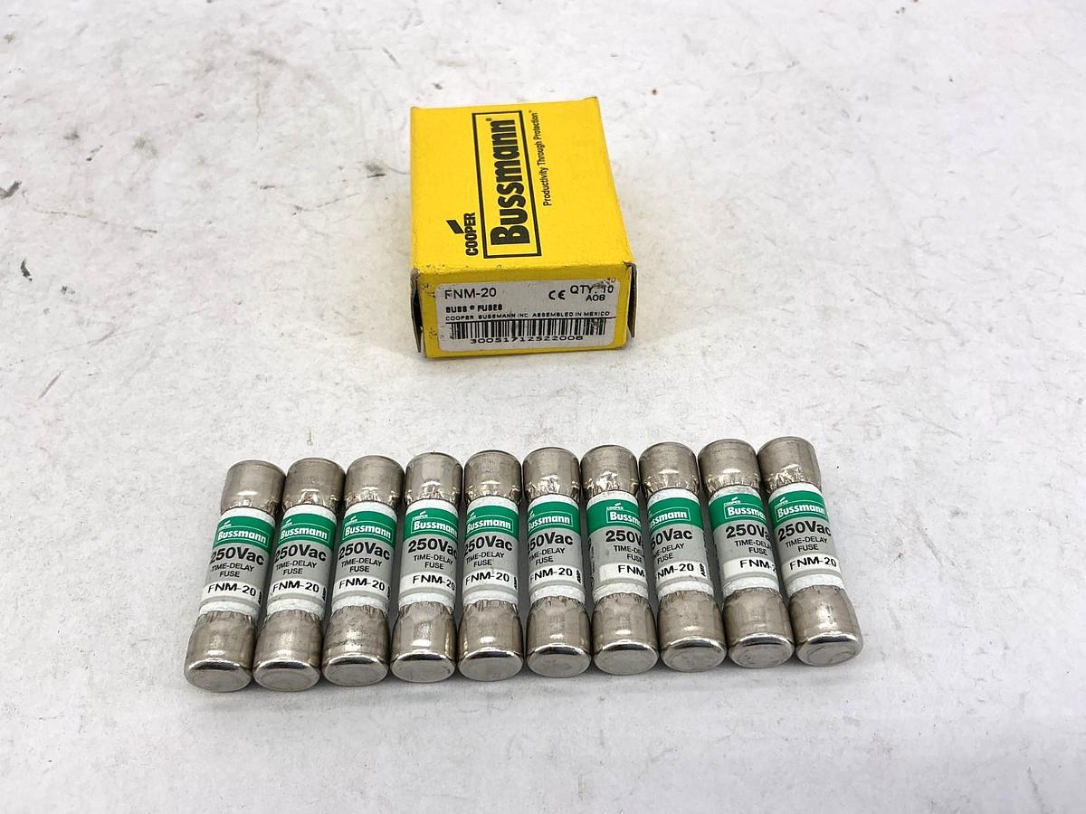 New Bussmann FNM-20 250Vac Time-Delay Fuse 20A 250V Box of 10