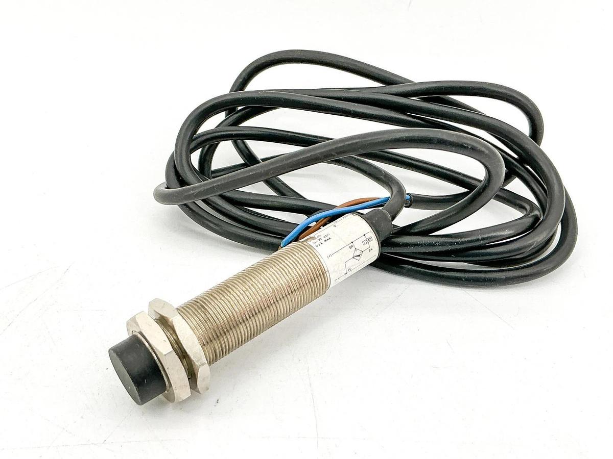 Used Allen Bradley 871C-N8B18 Inductive Proximity Sensor 10-30VDC Ser.A