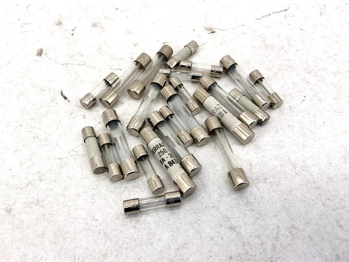 Random Assorted Lot of Glass Mini Fuses