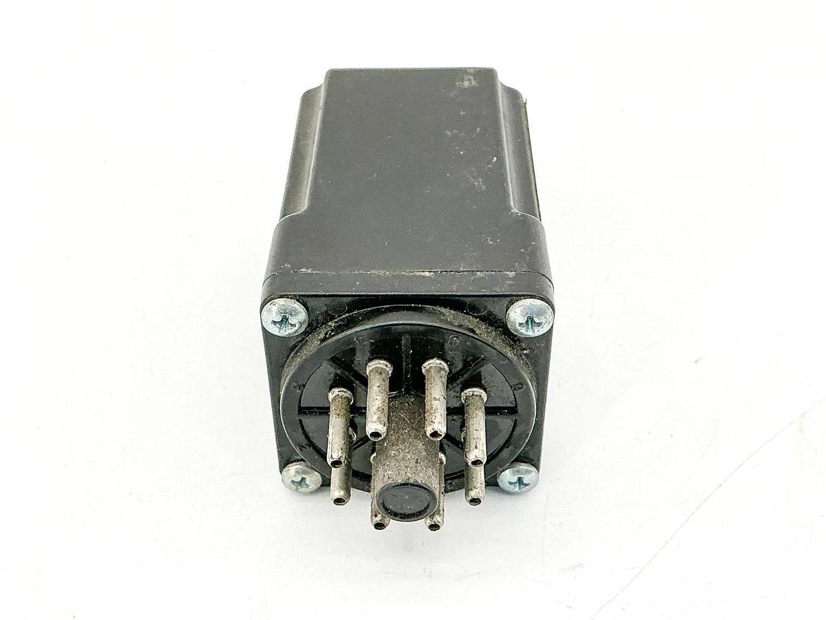 Used E.W. Bowman 471605 Fan Loss Relay 8-Pin