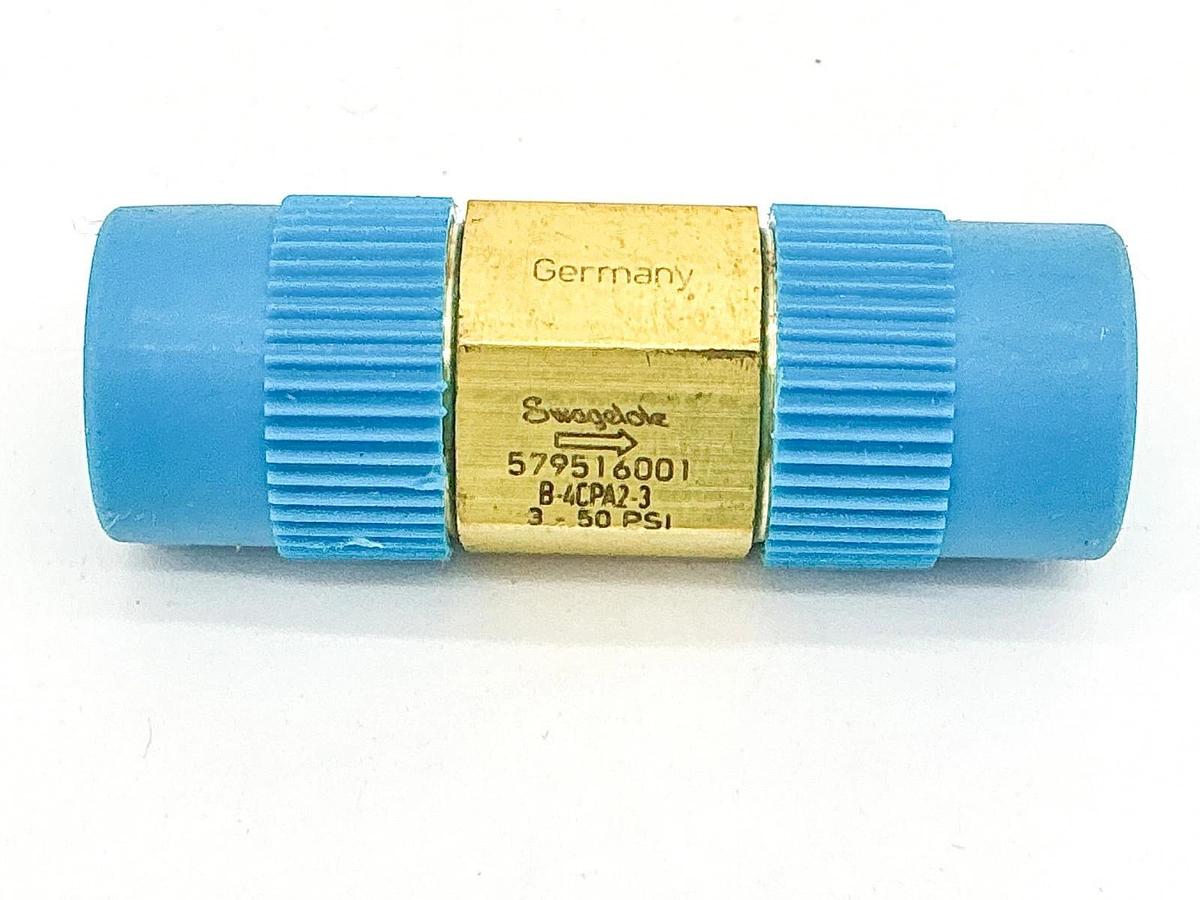 New Swagelok B-4CPA2-3 Poppet Check Valve 3-50PSI 579516001 - No Box