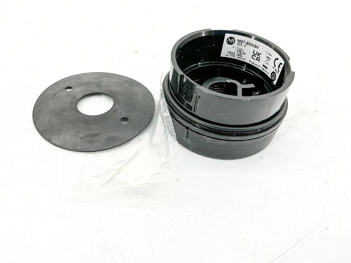 New Allen Bradley 856T-BMASN Base 1/2" NPT Surface Mount Ser.A