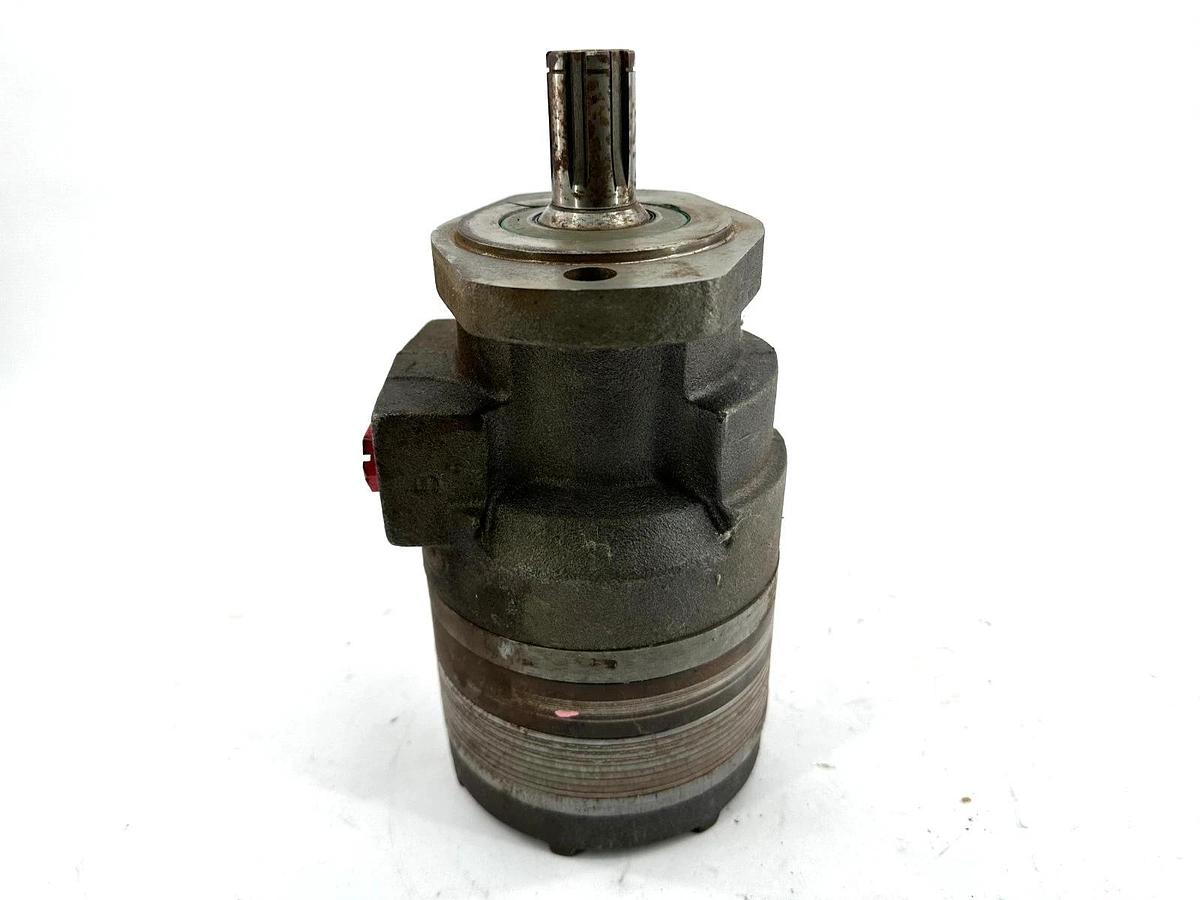 New Ross TORQMOTOR MB120601AAAB Hydraulic Motor 0.99" OD - No Box