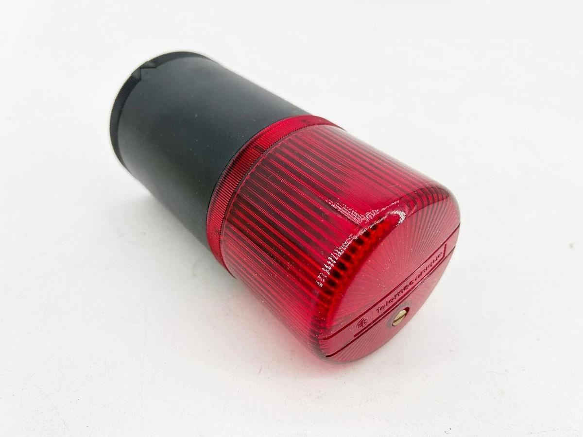 New Telemecanique XVA C74B120 Flashing Light 110-120V 50/60Hz IP54