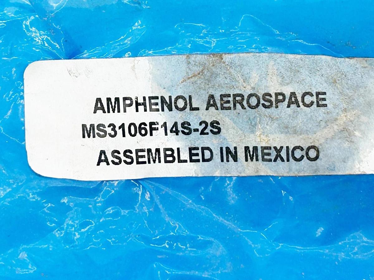 New Amphenol Aerospace MS3106F14S-2S Circular Connector Plug Size 14S 4 Position