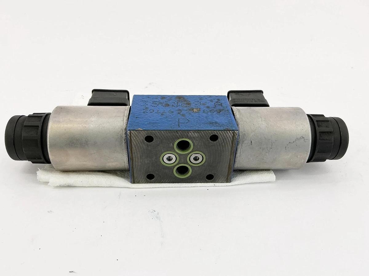 Used Rexroth 3DREP-6C-21/25EG24N9K4/V-674 Directional Control Valve R901227875