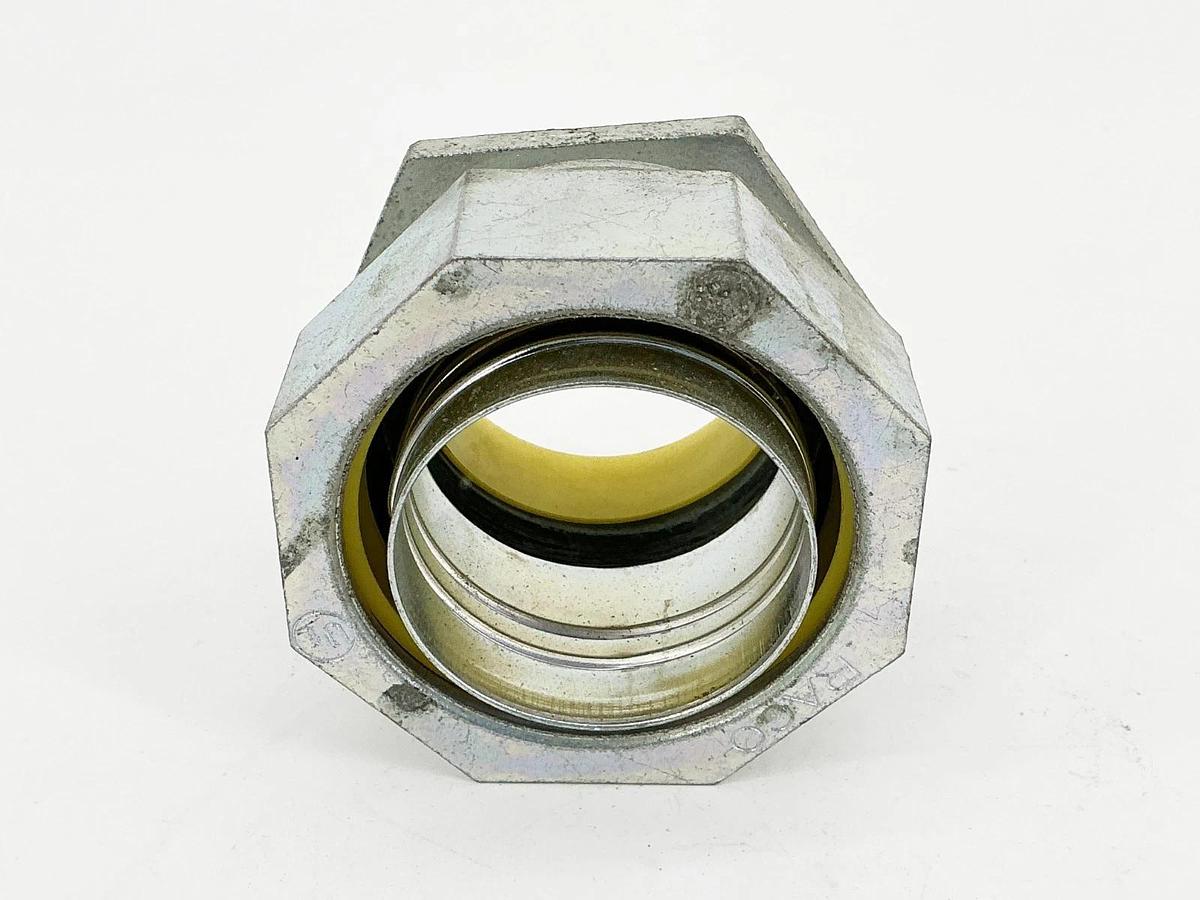 New Hubbell 3518 Liquid Tight Straight Connector W/ Insulated Throat 2" - No Box