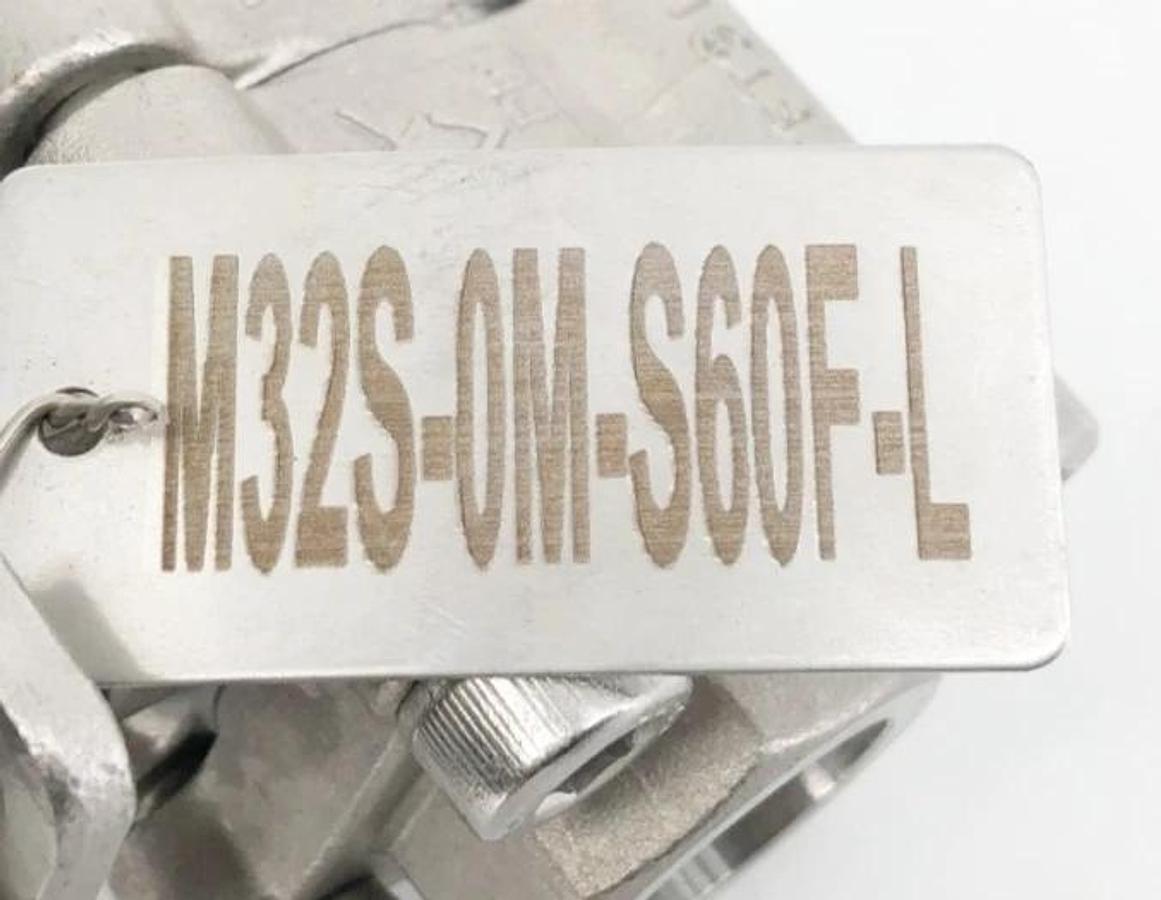 New Sesto Valves M32S-0M-S60F-L Ball Valve 1/2" CF8M 2000WOG B16.34 - No Box
