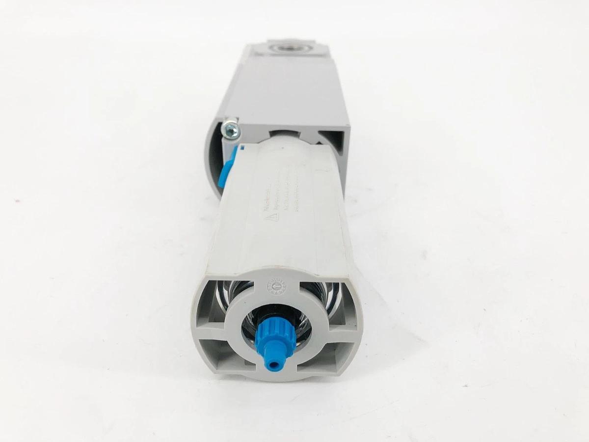 New Festo MS6-LFM-1/2-B-R-M-HF-DA Pneumatic Filter 527670 300psi 1µ - No Box