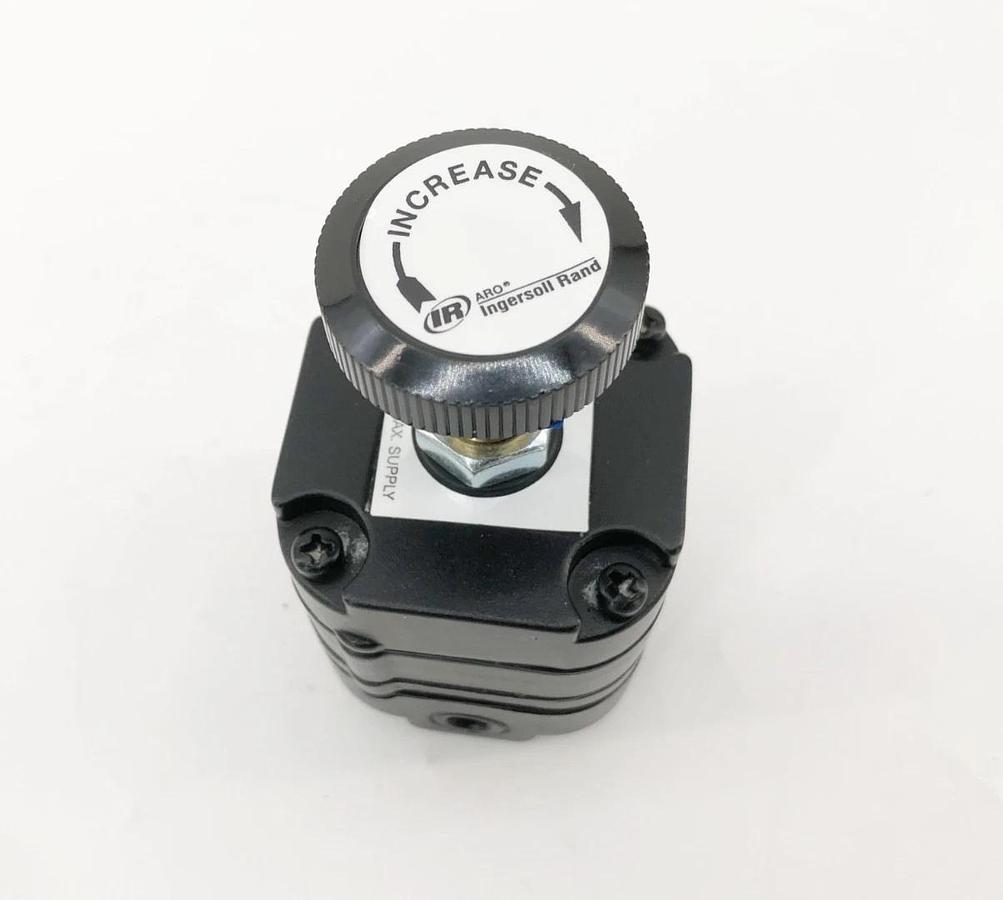 New Ingersoll-Rand PR4021-300 Precision Regulator 1/4" NPT 150psi 3NA78