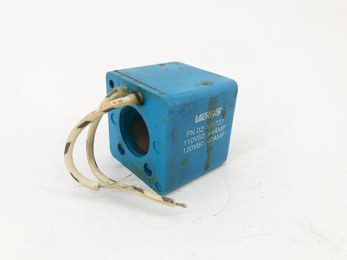 Used Vickers 02-101731 Coil 110V50 .44A 120V60 .40A