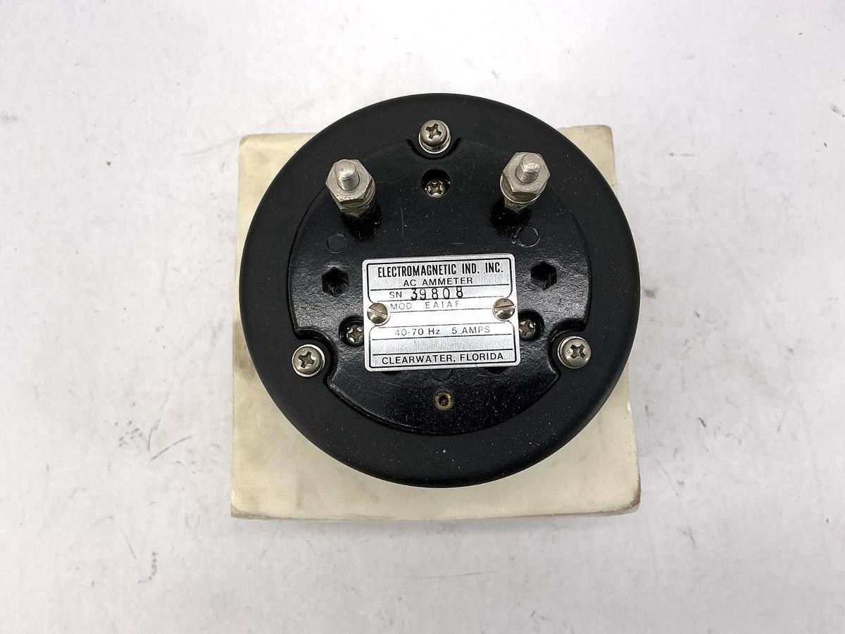 New Electromagnetic Ind EAIAF AC Ammeter 0-800AC Amps 40/70HZ 5A