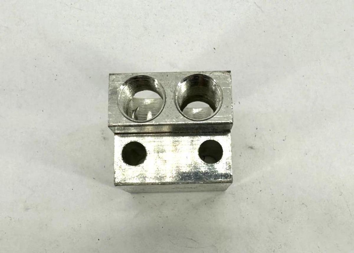 New Siemens TA2K500 MCCB Lug Kit Assembly with Aluminum Lugs 500A-600A